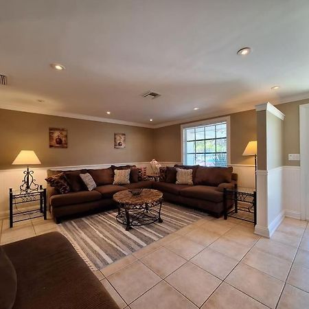Vacation Home On Alligator Drive Woodmere Екстериор снимка