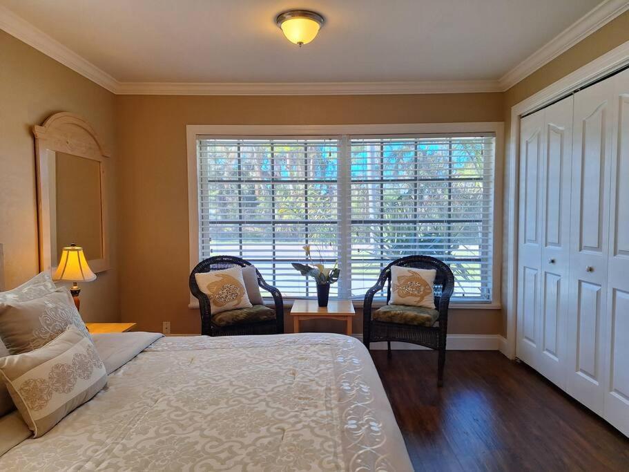 Vacation Home On Alligator Drive Woodmere Екстериор снимка